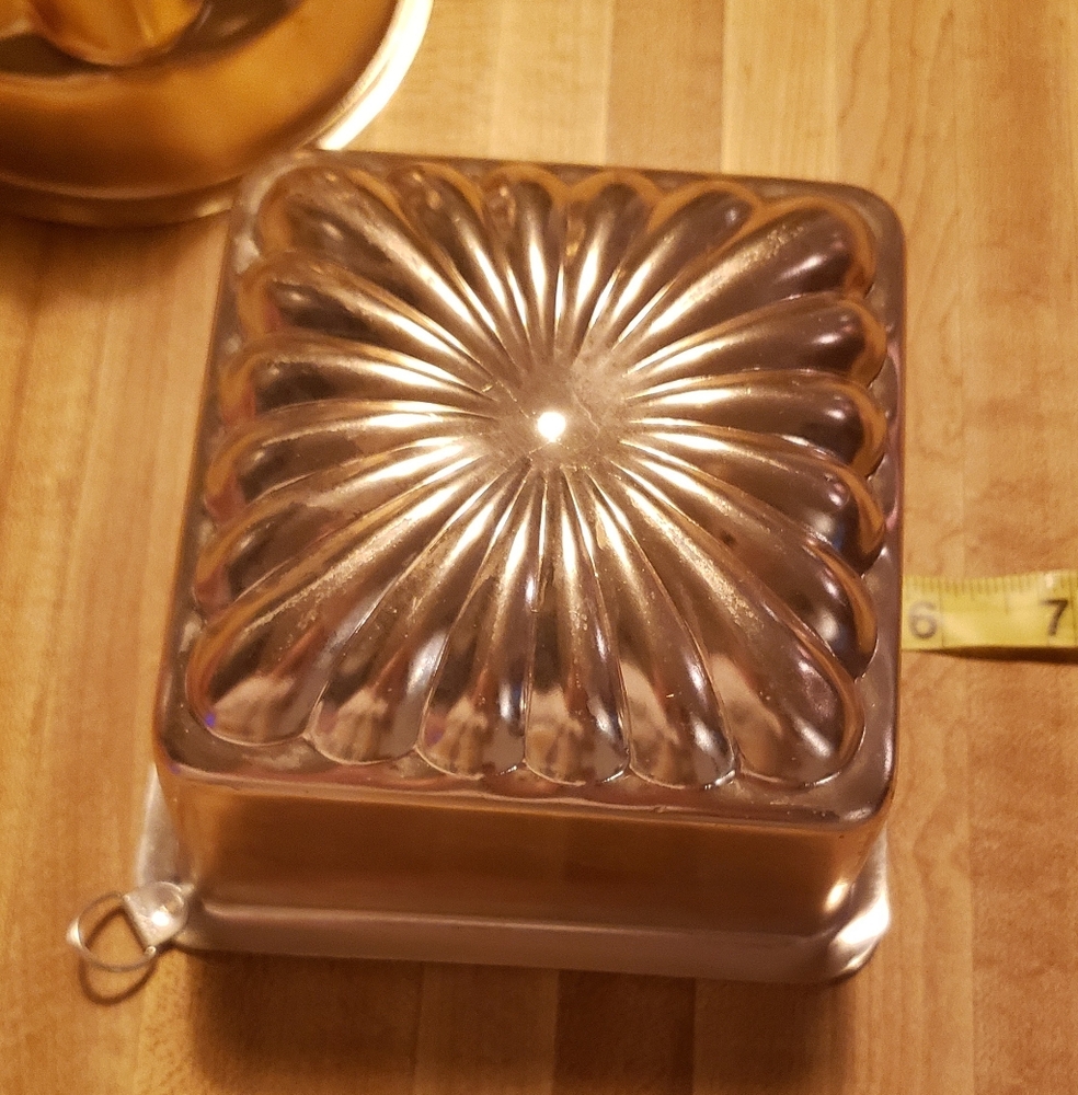 Vintage Copper Molds - Set of 2 - Picture 7 of 11